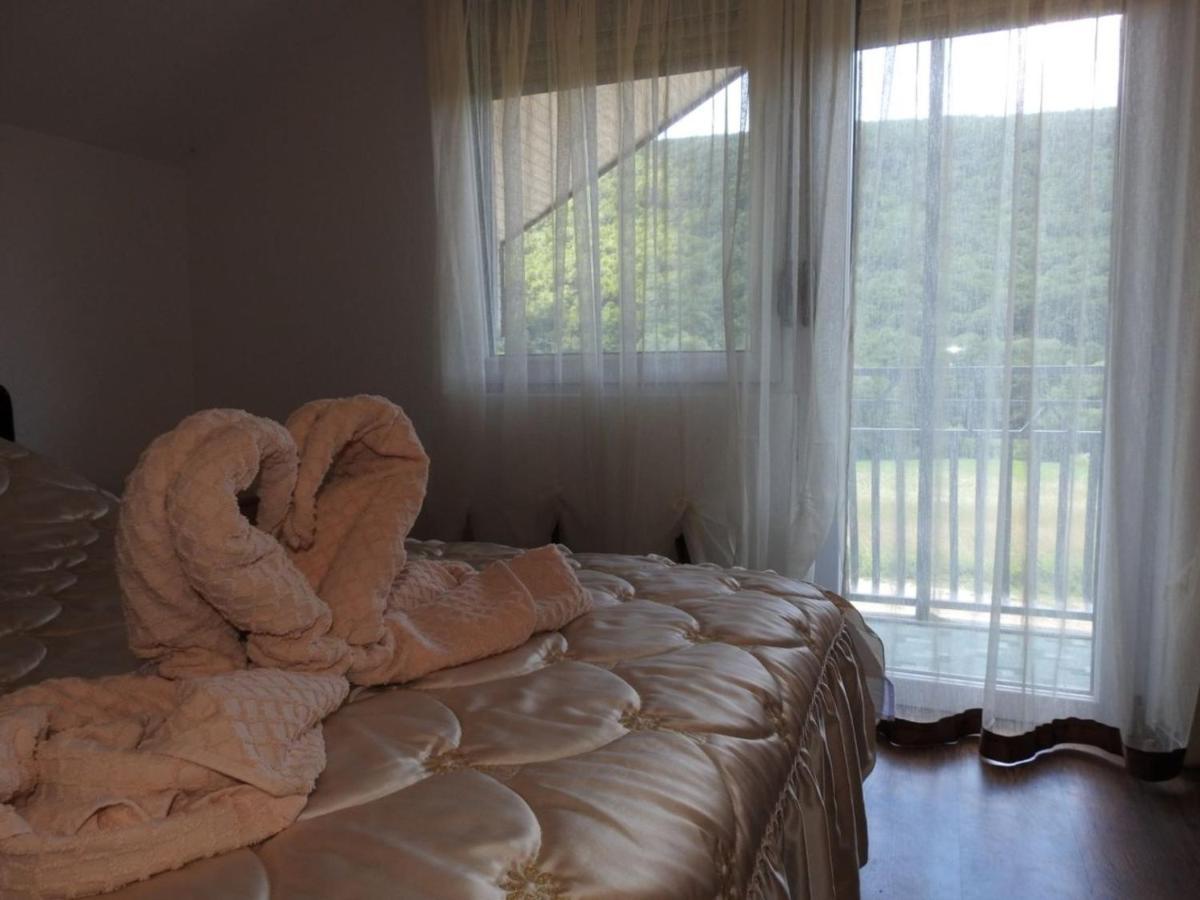 Omar & Una Apartmani Bihać Zewnętrze zdjęcie