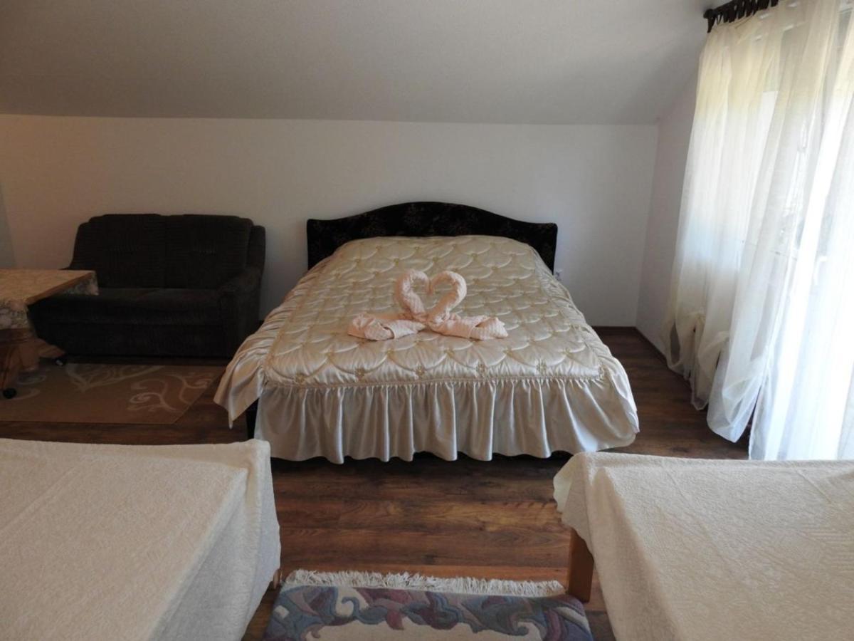 Omar & Una Apartmani Bihać Zewnętrze zdjęcie